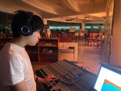 -中加枫华国际学校