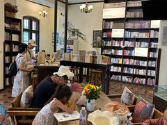 -良友书坊(安徽路店)