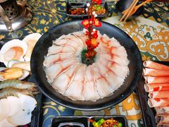 斑鱼片-丽江庭院·云南野生菌·海鲜火锅(鼓楼四合院店)