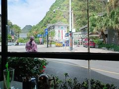 -鲜榨果汁·啤酒鱼(环岛河店)