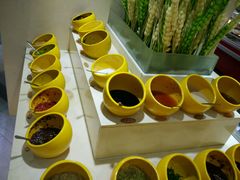 -蒙肥羊·酸汤潮牛·鲜牛肉火锅烤肉自助(岗顶店)