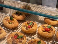 -VERIE BAKEHOUSE