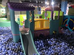 -积木王国(老虎城欢乐购物中心店)