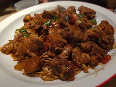 新疆大盘鸡-吕记老鸭汤·徽菜馆(东营路店)