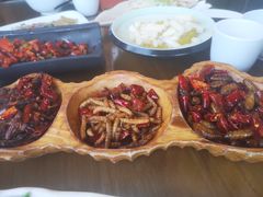 -隔壁老王·家常云南菜(花巷店)