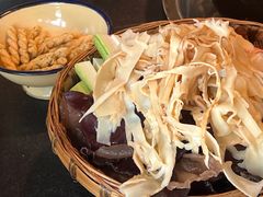 -李子坝梁山鸡(李子坝大鸡哥店)