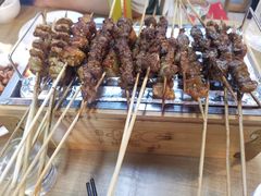 -烤满分·东北烧烤(首经贸店)