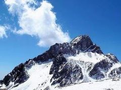 -玉龙雪山游客服务中心