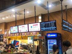 -大光明丽星VIP影城(昌里路杜比全景声店)