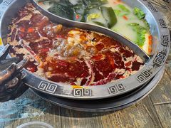 -销魂美蛙鱼头火锅(上海首店)