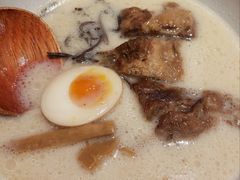 大骨浓汤猪软骨拉面-味千拉面(新城市广场店)