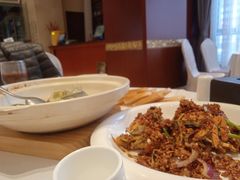 招牌桥底炒辣蟹-万龙洲海鲜(大兴绿地缤纷城店)