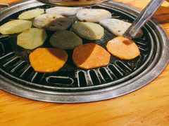 -唯成•韩国炭火烤肉 유성고기