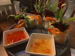 -来龙里 精致 东南亚餐室(万象城店)
