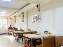 -千里马烧烤(南六东路店)