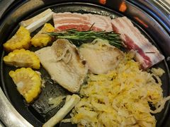 -韩香福烤肉庄园(荣成店)