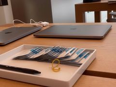 -Apple零售店(华贸购物中心店)