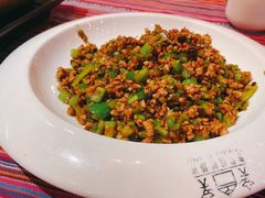 -香巴拉云南餐厅(华莱坞店)