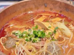 -成都你六姐·牛肉冒菜(上海环宇荟店)