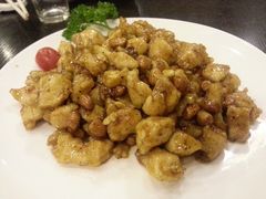 -金牌餐厅·天津菜·八珍豆腐·老爆三(瓷房子店)
