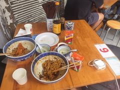 -沪西老弄堂面馆(定西路店)