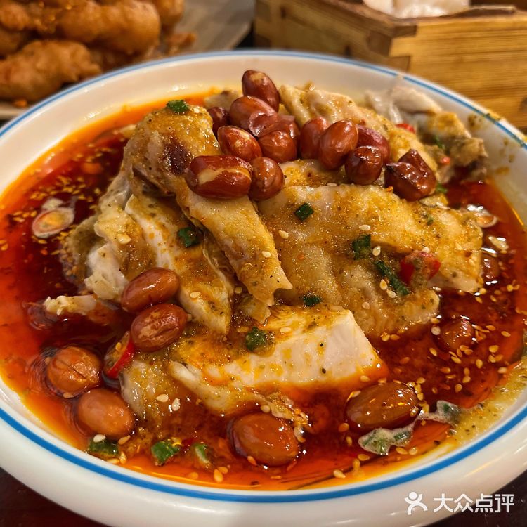 小街天府｜我原称之为洛阳最好吃的小吃街[爱心]