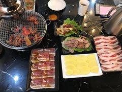 -燚青春泥炉烤肉(东泰店)