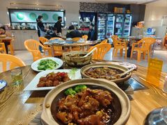 -聚味大牌档·粤菜·啫啫煲·砂锅粥