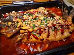 烤盘清江鱼香辣-小小河边鱼(天润城店)