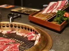 -铭牛烧肉·和牛海鲜自助(高新月牙湖店)
