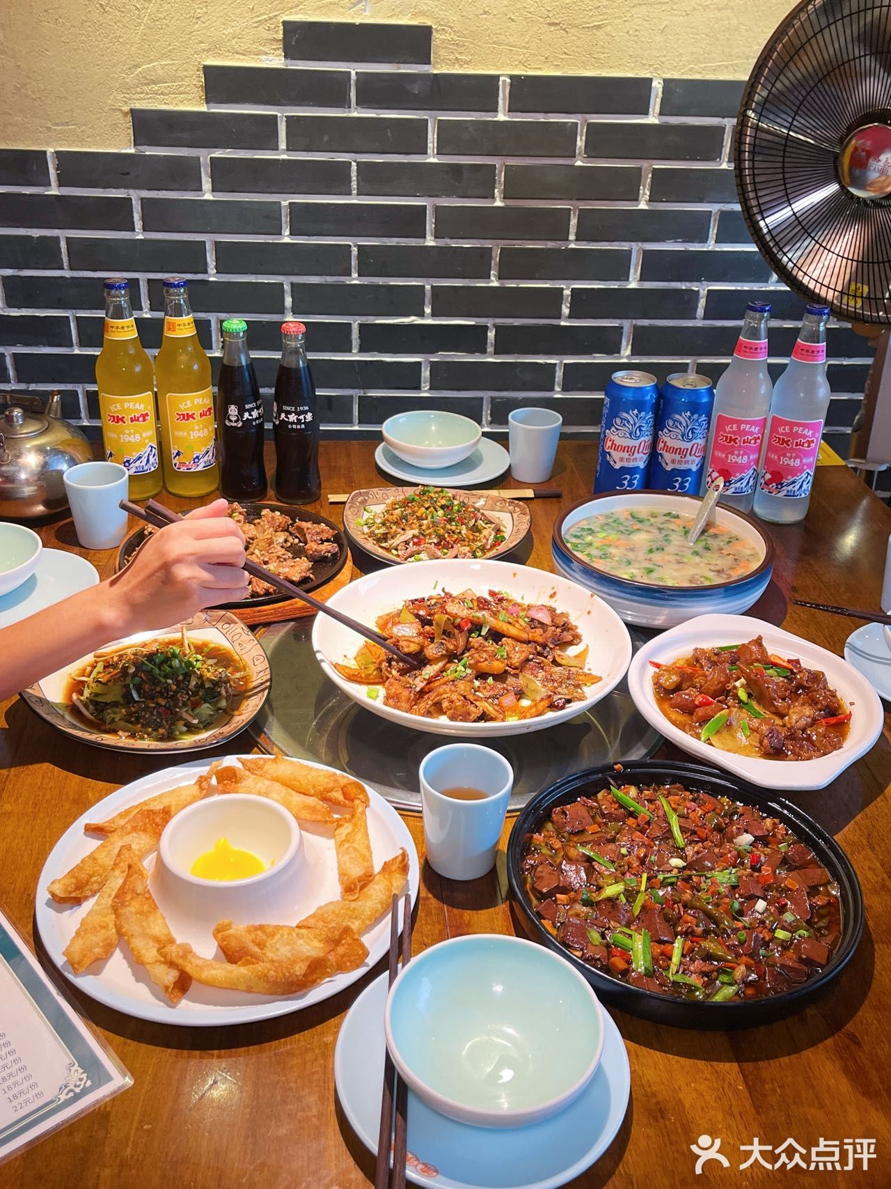 就在时代天街‼️直接狂炫三碗米饭🍚🍚🍚