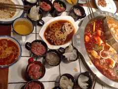 -强盅盅重庆市井火锅店(中央大街店)