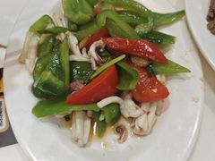 青椒炒鱿鱼-日日香卤鹅饭店·澄海狮头鹅(澄海店)