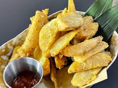 -锅炉咖啡·西餐·音乐酒厂