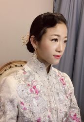 -艾米丽婚纱礼服