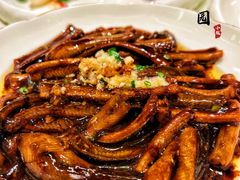 响油鳝丝-蝶园·装修中(BFC外滩金融中心店)