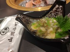 -山川小町·极番烧肉(新地假日广场店)