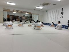 -极真空手道疾风道场(虹口凉城店)