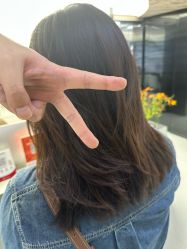 -宫铭烫发染发接发店