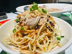 -渔语鱼新川菜Bistro(万象天地店)