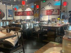 -尚尚仙·酸汤猪手·猪肚鸡火锅(华联万柳购物中心店)