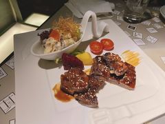-穹六人间 people 6(岳阳路店)