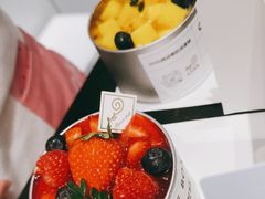 -花花卷卷·鲜食蛋糕(静安久光百货店)