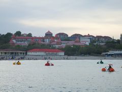 -北戴河碧螺塔海上酒吧公园