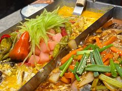 -鸣记脆皮烤鱼·海鲜烤鱼(马栏店)