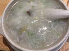 皮蛋瘦肉粥-谷养元(老火车站店)