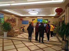 -沪华海鲜大酒楼(南汇店)