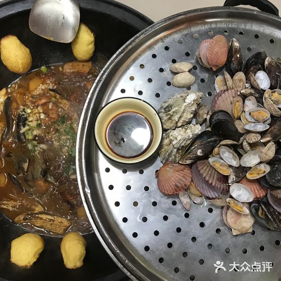 边江铁锅炖鱼