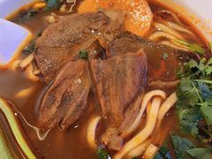 -贯一台湾牛肉面(八一七中路店)