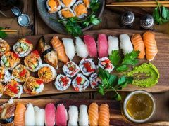 -花潮料理艺食馆(成都万象城店)